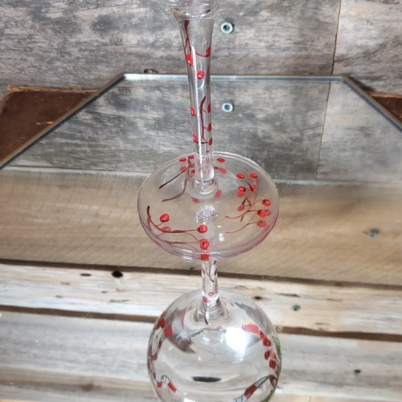 Handpainted Burgundy Wine Glass - Ribbon & Holly - Picture 4 of 6